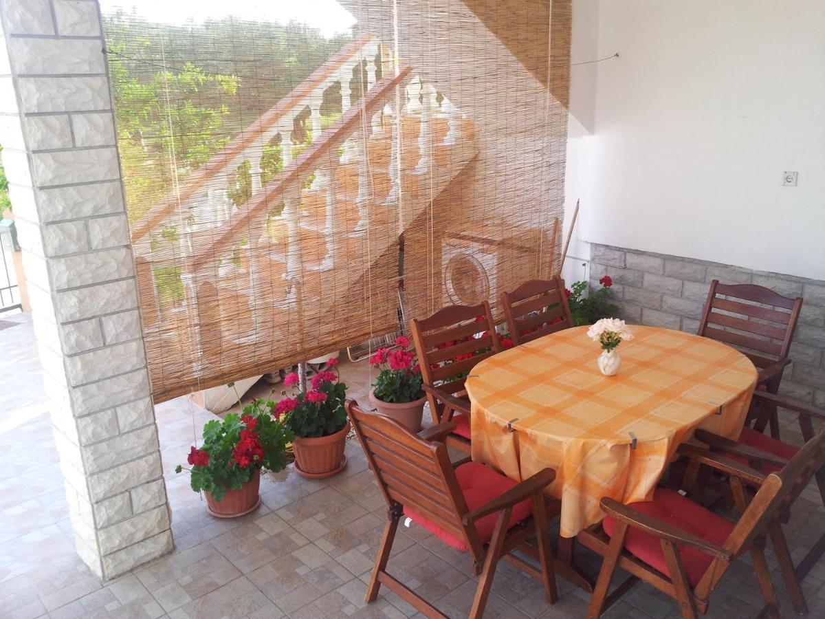 Apartments Brkovic Sukošan Esterno foto