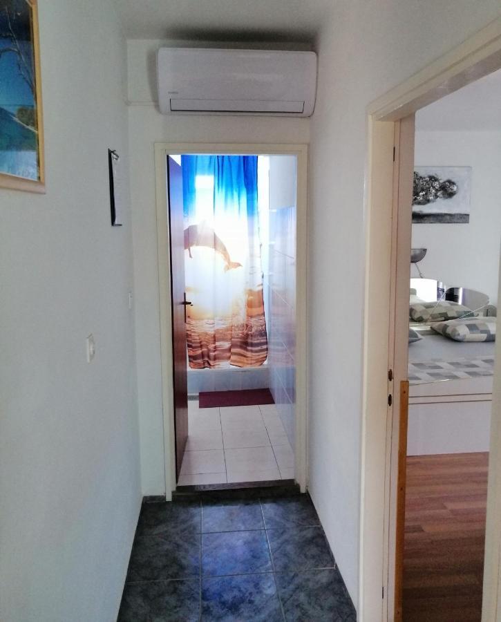 Apartments Brkovic Sukošan Esterno foto