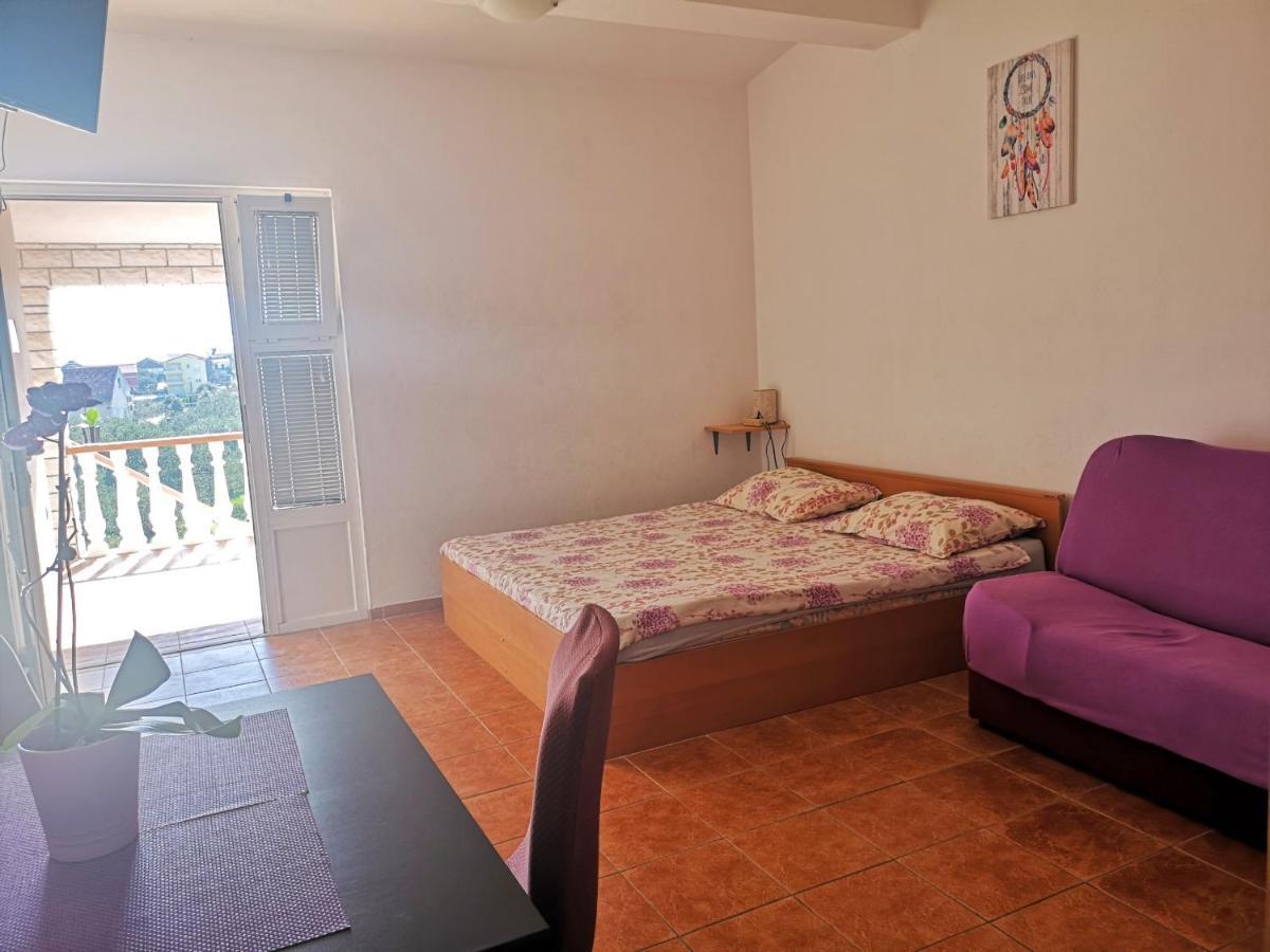 Apartments Brkovic Sukošan Esterno foto