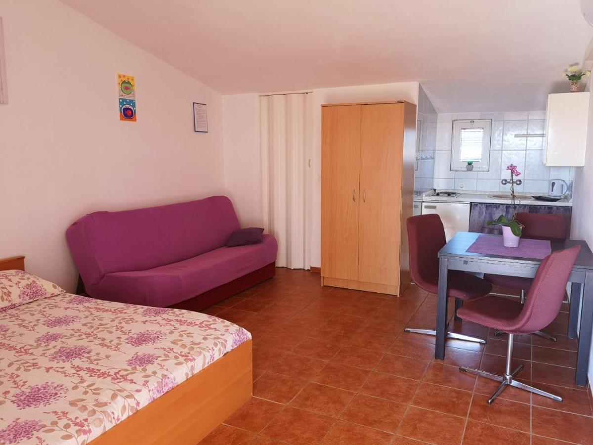 Apartments Brkovic Sukošan Esterno foto