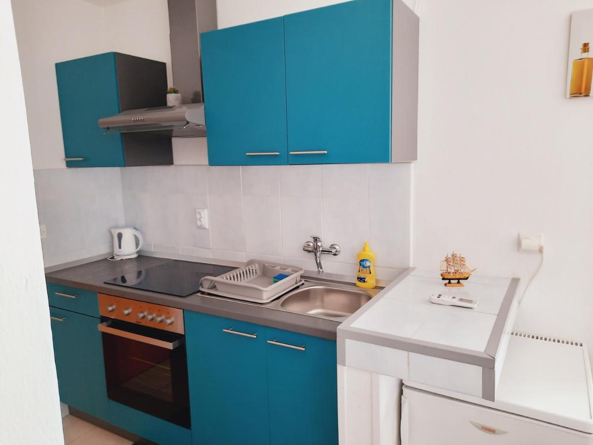 Apartments Brkovic Sukošan Esterno foto