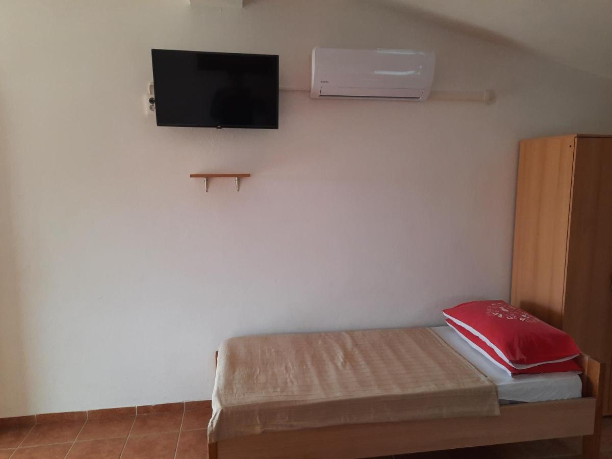 Apartments Brkovic Sukošan Esterno foto